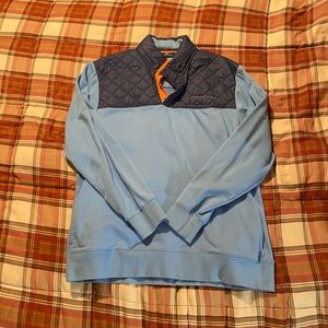 Vineyard Vines Quarter Zip with snap and zipper close | Size L
